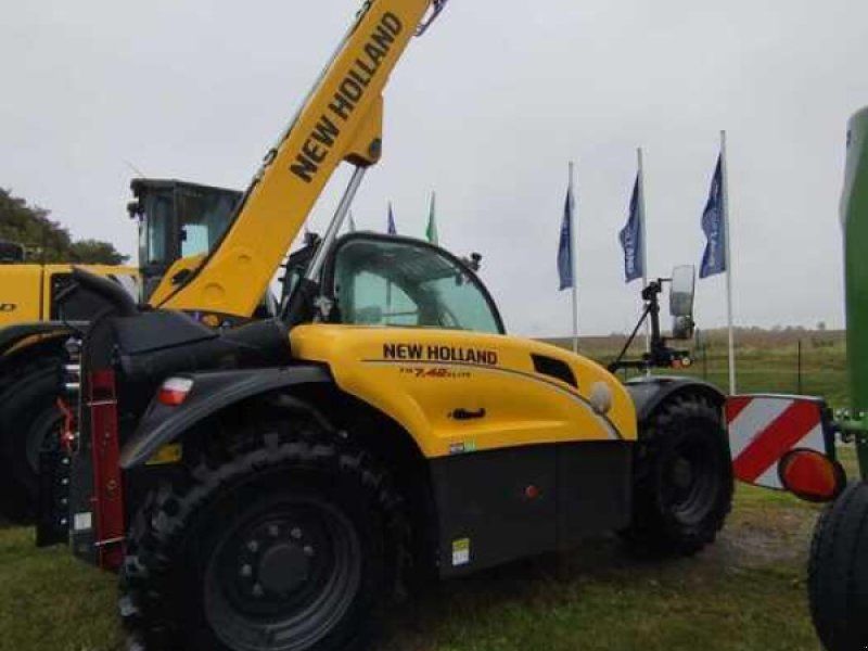 New Holland TH 7.42 ELITE