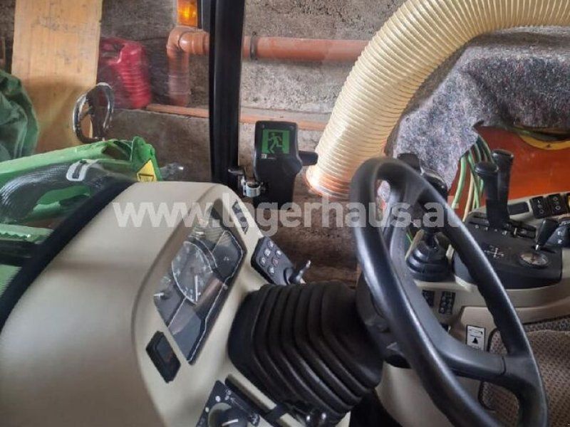 John Deere 4066