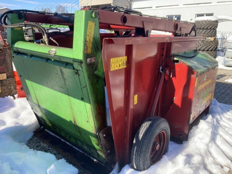 Strautmann Siloblitz 330 VC