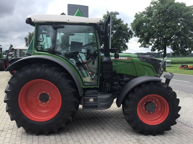Fendt 211 Vario (ONE)