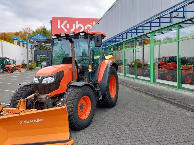 Kubota M4-072 CAB