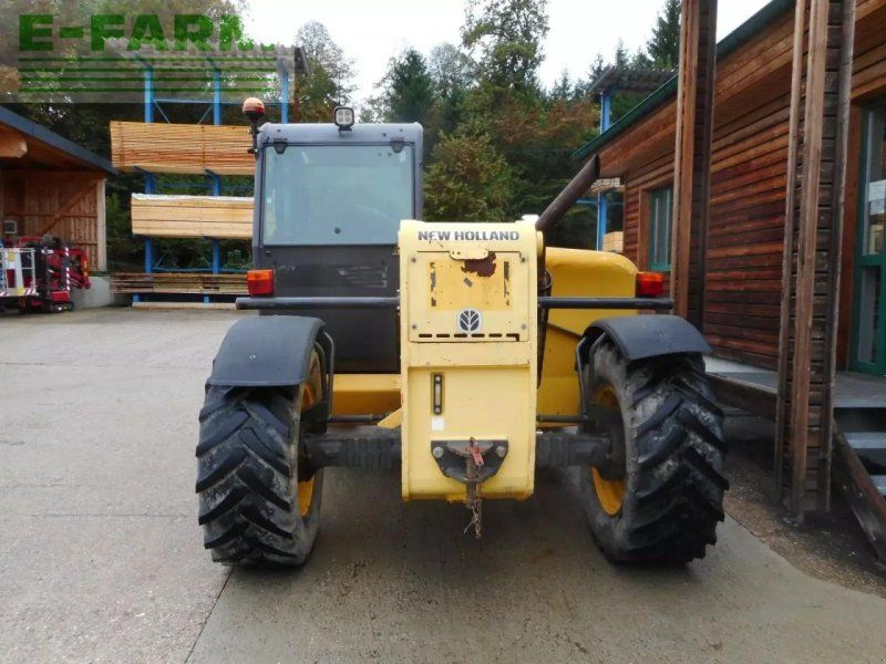 New Holland lm732 mit schaufel und gabel
