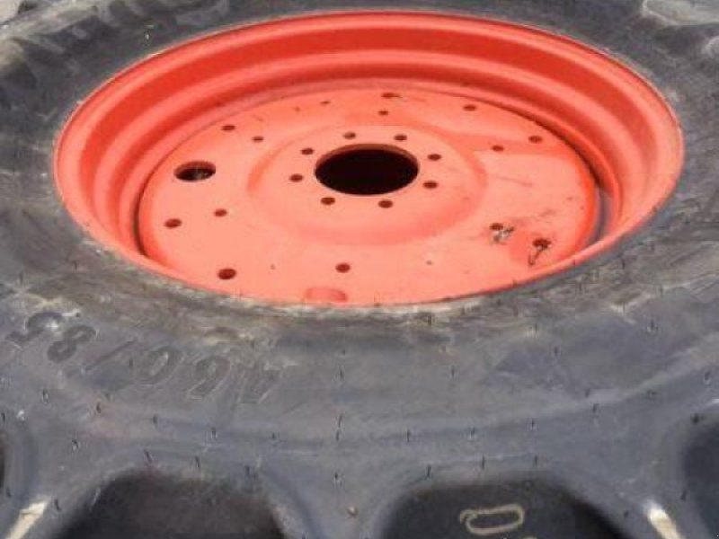 Mitas 320/85R24+460/85R30