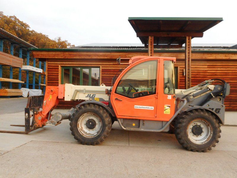 JLG 3513 ( 3,5t 13m ) NIVEAUAUSGLEICH