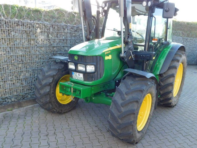 John Deere 5100R