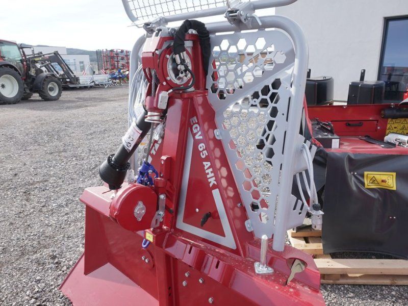 Tajfun EGV 65 AHK SG 1.8m mit Funk