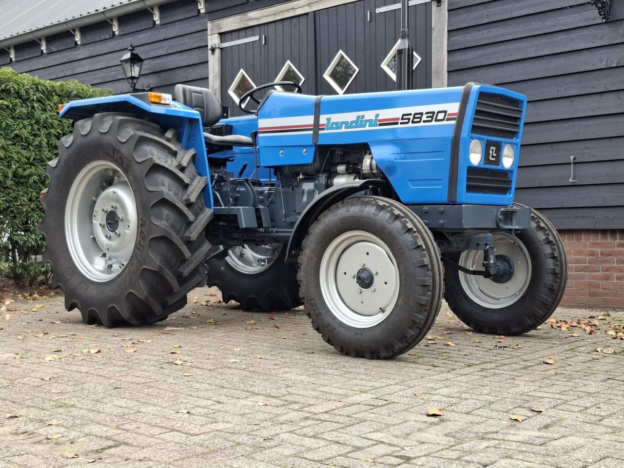 LANDINI 5830 NIEUWSTAAT