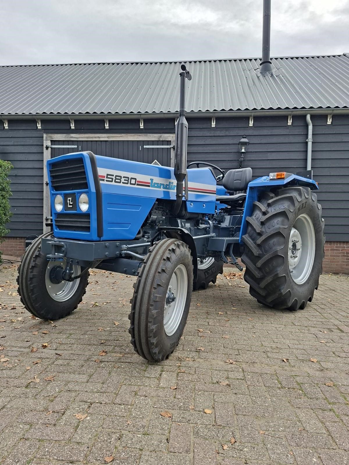LANDINI 5830 NIEUWSTAAT