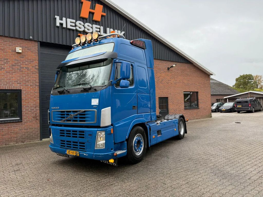 Volvo FH 13.400 Globetrotter XL Handgeschakeld/Manual Hydraulic EURO 5 NL Truck