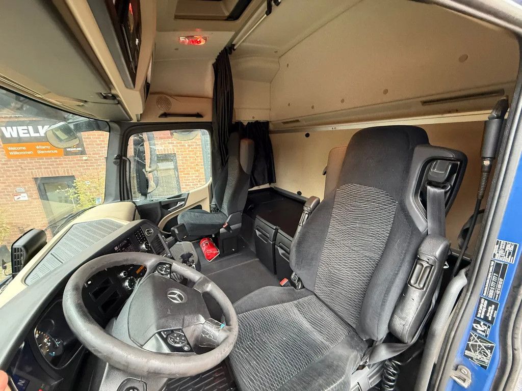 Mercedes-Benz Actros 1940 4x2 Streamspace Spoilers 603.877KM