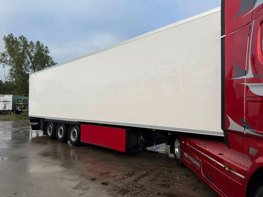 LAMBERET Thermo King SLXi Spectrum Multi-temp Trennwand Palletkisten