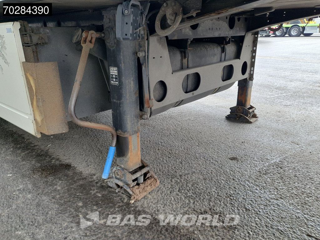 Krone Carrier Vector 1950Mt 3 axles TÜV 01/26 Doppelverdampfer Doppelstock Blumenbreit Schiebewand