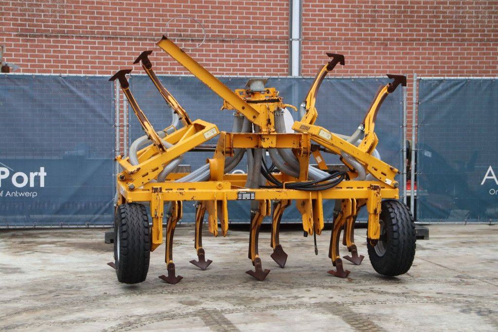 Bouwlandbemester Joskin 4400/11SH