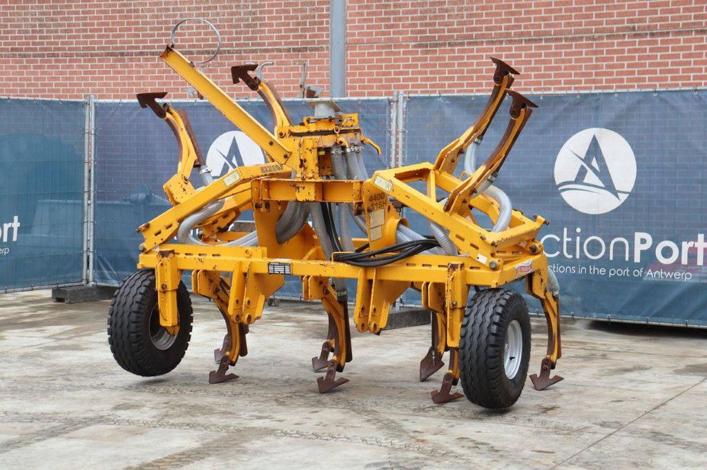 Bouwlandbemester Joskin 4400/11SH