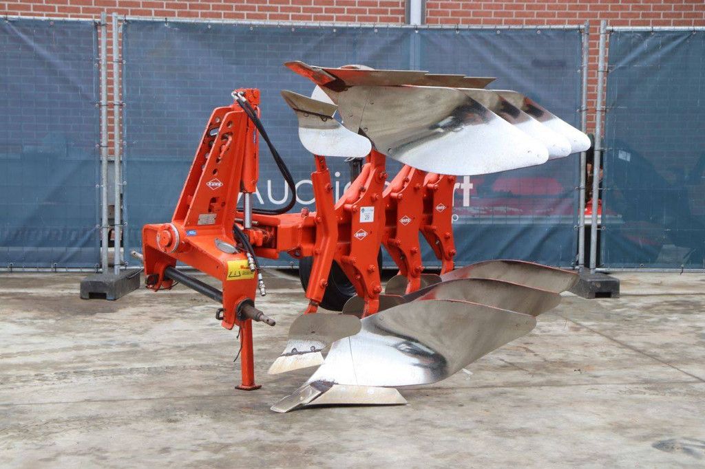 Pflug Kuhn Master 102 2007
