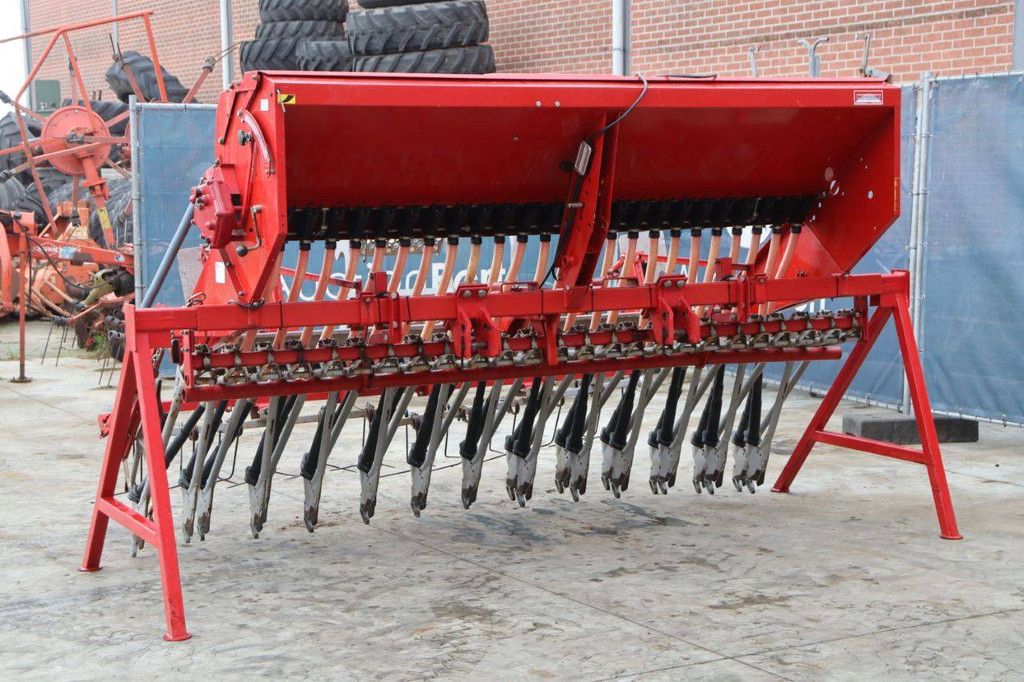 Grain seeder Kongskilde DEMETER CLASSIC 3000 A