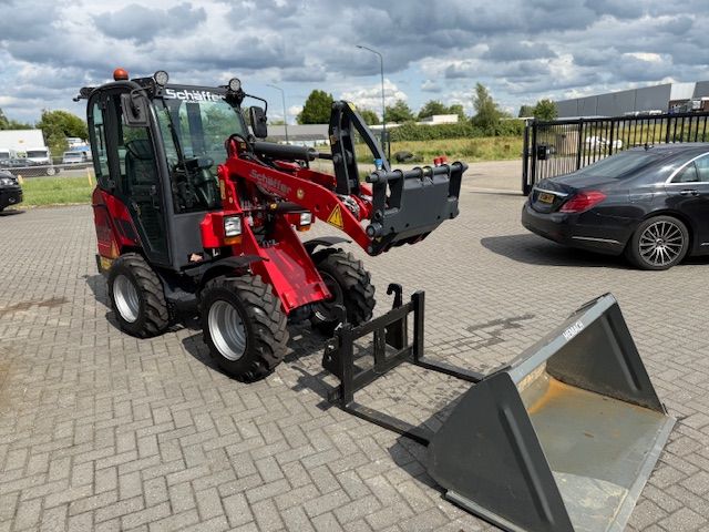 Schaffer 20234S Cabine Minishovel Kniklader NWST