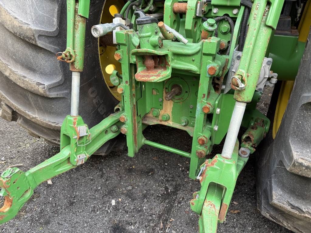 John Deere 7230 R
