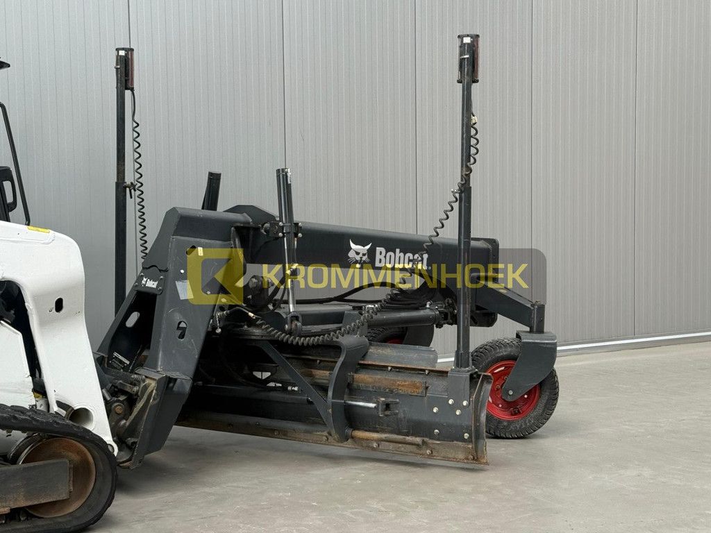 Bobcat Grader 244 cm HD Laser grader KH9603