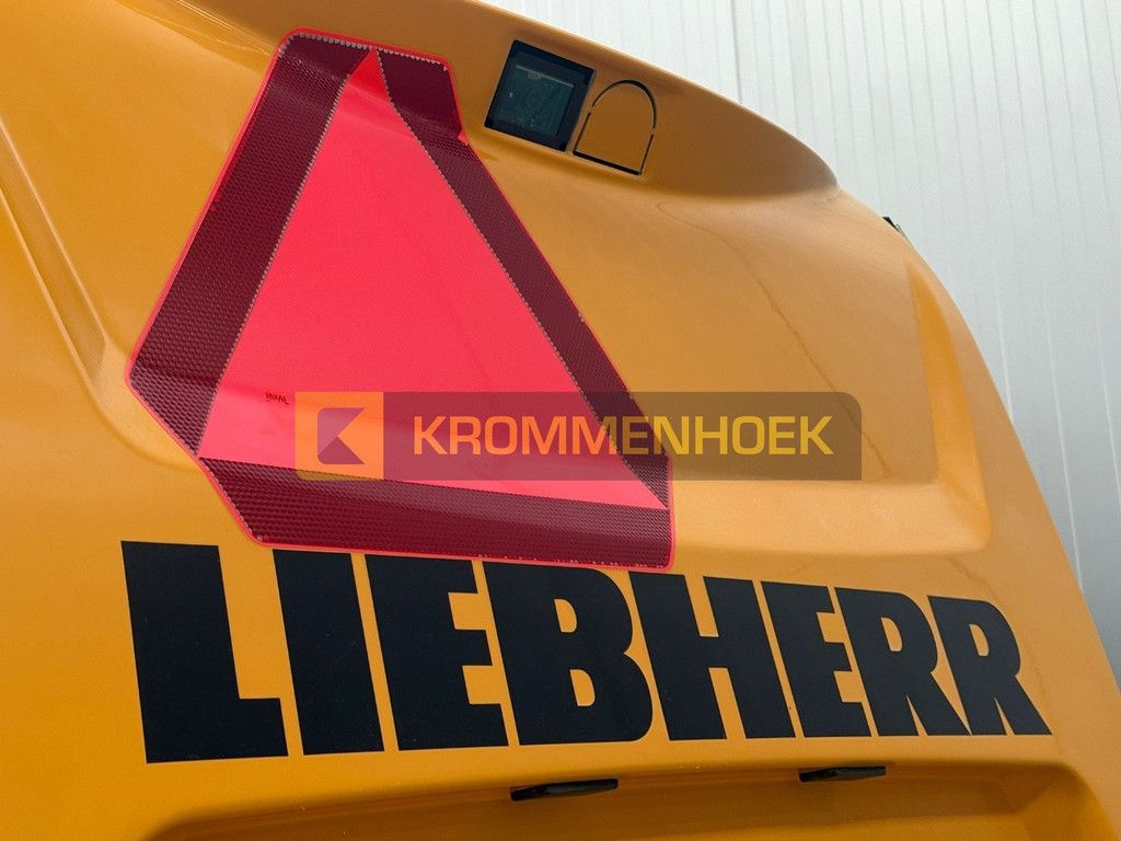Liebherr L526 KH9569