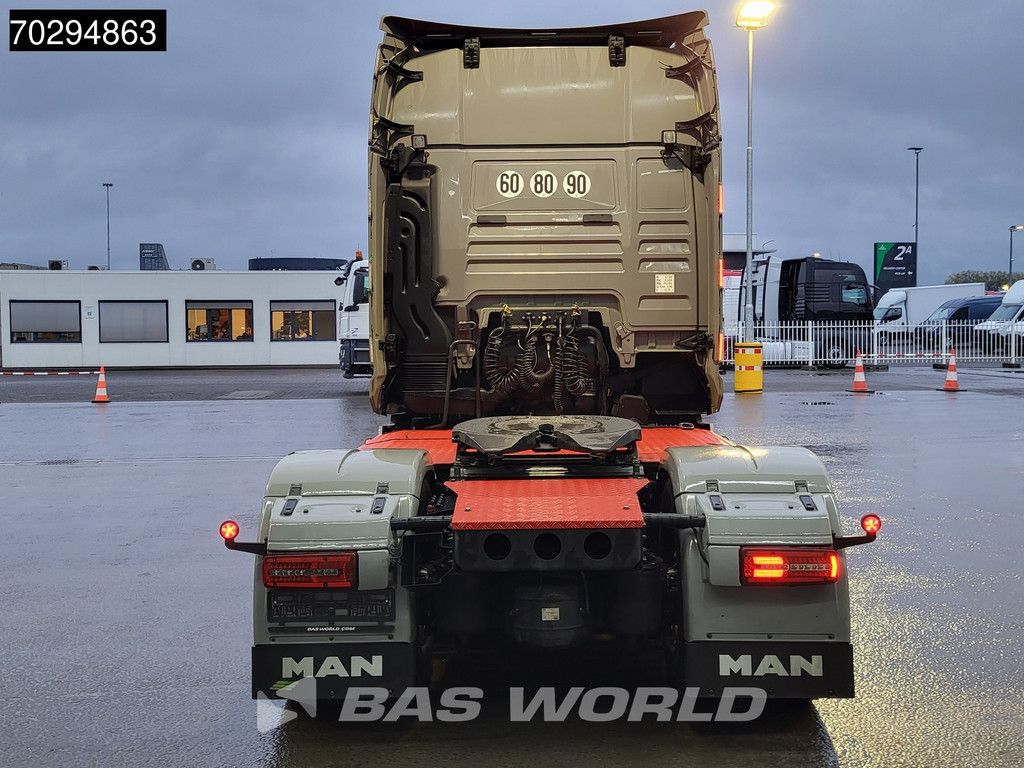 MAN TGX TGX 18.510 4X2 Individual Lion S! Full-Air Retarder Standairco 2xTanks Leather PTO ACC Navi LED Euro 6