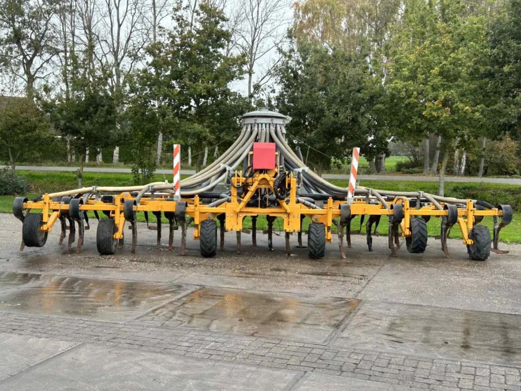 Veenhuis Terraject 300 8.10 Bouwlandbemester Injecteur
