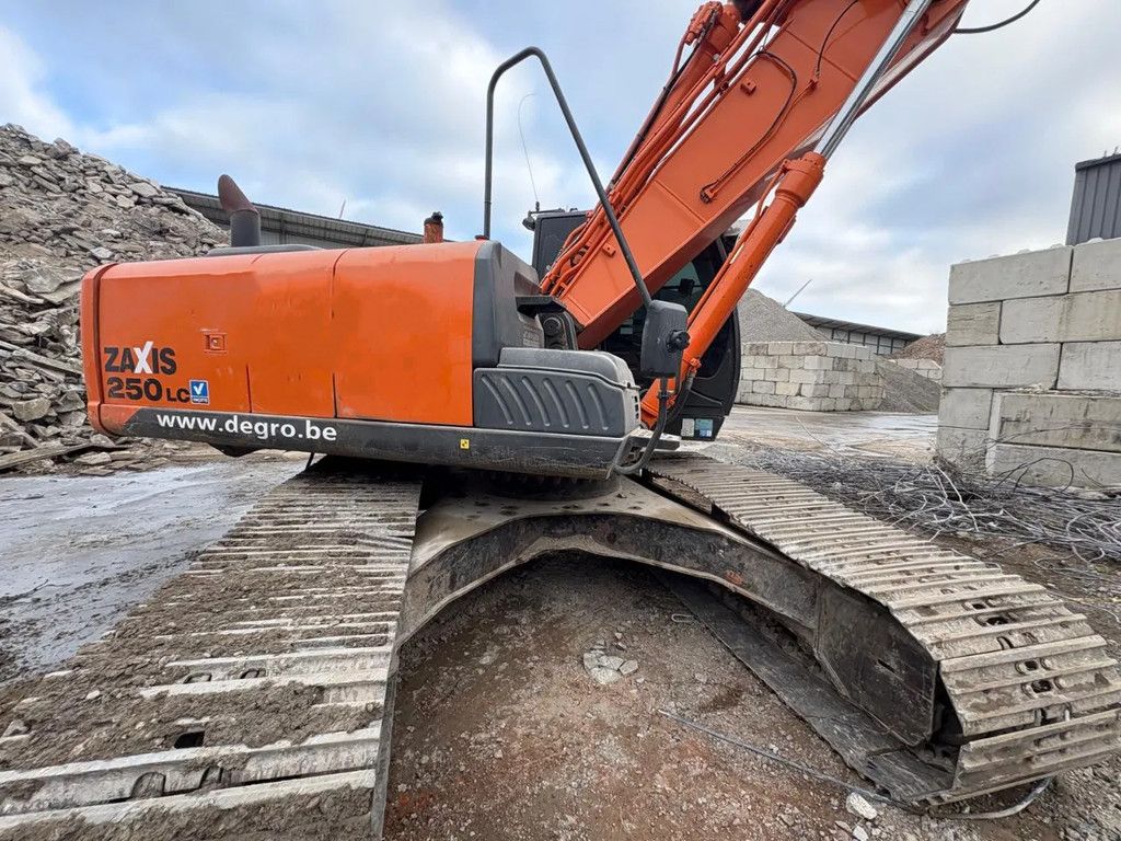 Hitachi ZX250LC-5B