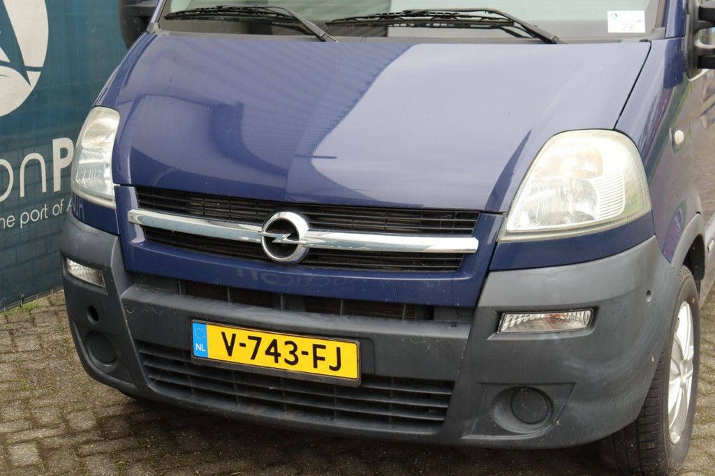Van Opel Movano 2.5 CDTI Diesel 101hp 2010 Disabled (Margin)
