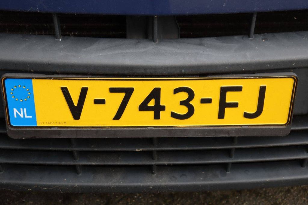Van Opel Movano 2.5 CDTI Diesel 101hp 2010 Disabled (Margin)