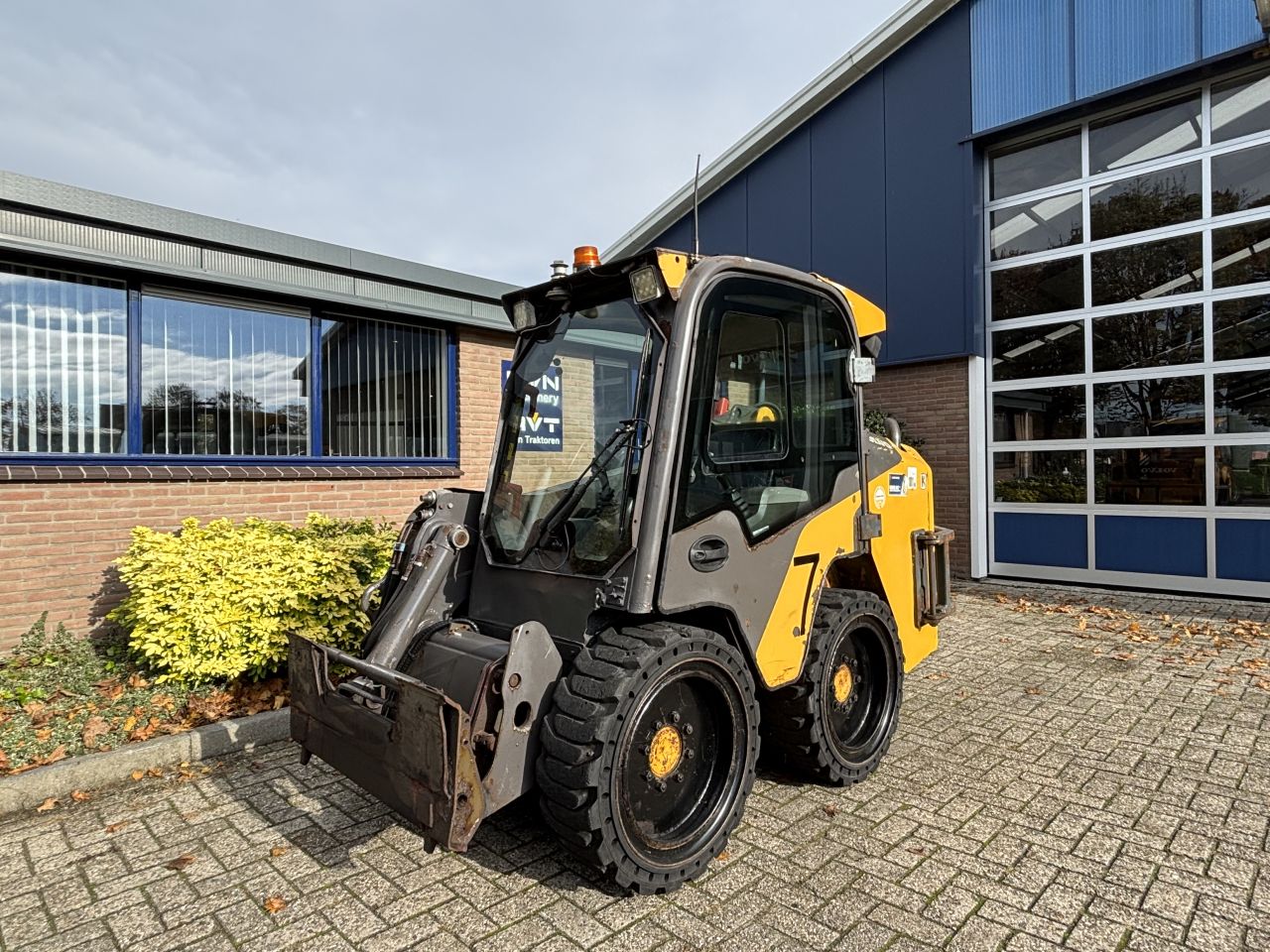 VOLVO MC70 C schranklader / wiellader / 2013 / 1998 draaiuren /
