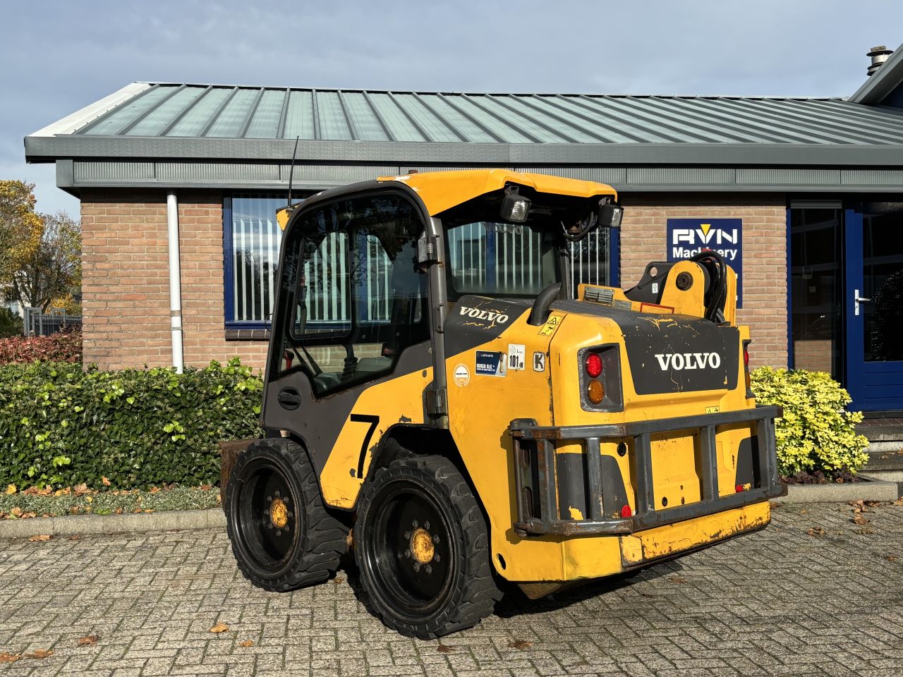 VOLVO MC70 C schranklader / wiellader / 2013 / 1998 draaiuren /