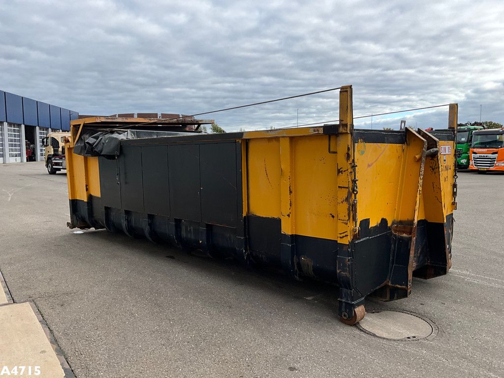 CONTAINER 20m³