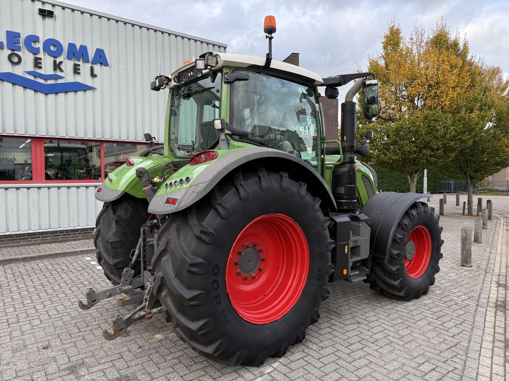Fendt 724 Vario Gen 6 Profi Plus