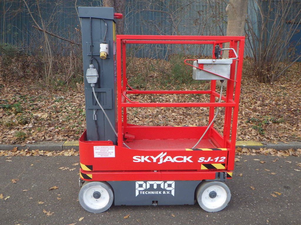 Skyjack SJ12 Elektrischer Mastlift 5,48 m 2012
