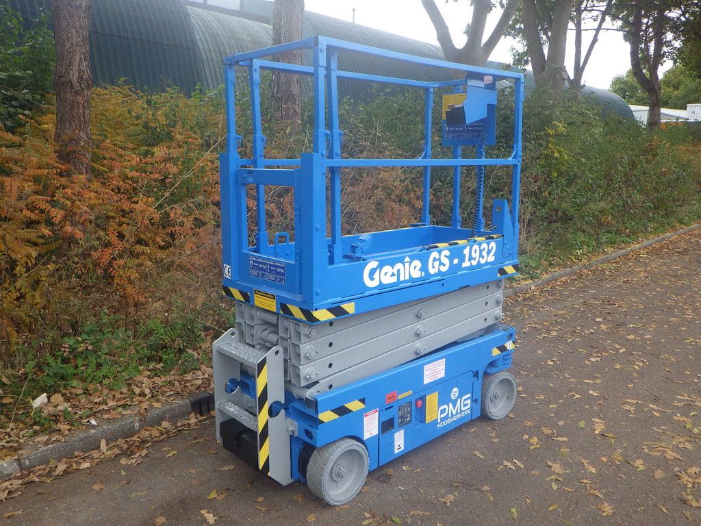 Genie GS-1932 Electric Scissor Lift 7.80m 2012