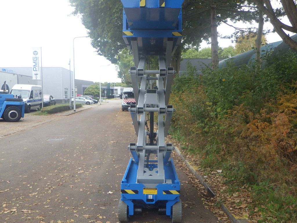 Genie GS-1932 Electric Scissor Lift 7.80m 2012