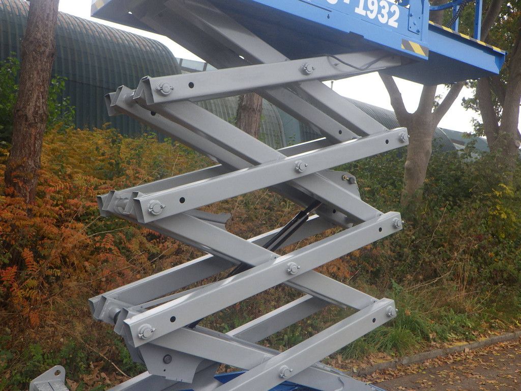 Genie GS-1932 Electric Scissor Lift 7.80m 2012