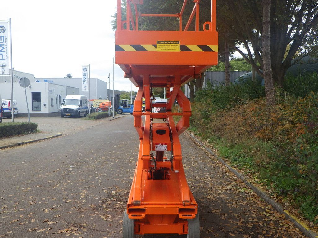 Scherenbühne Skyjack SJ3220 Elektro 8,09m 2019