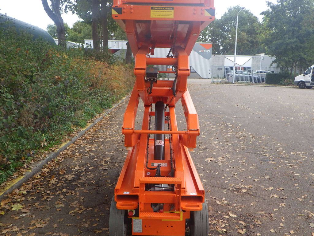 Scherenbühne Skyjack SJ3220 Elektro 8,09m 2019