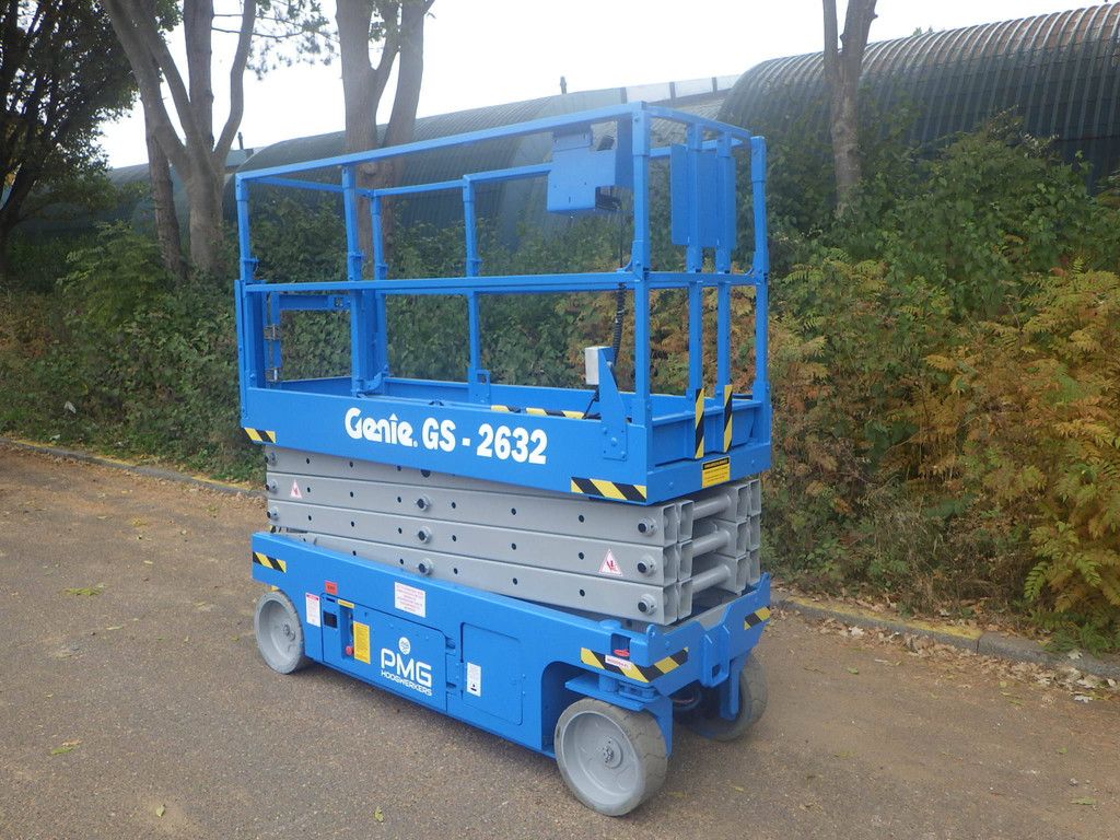 Genie GS-2632 Elektrische Scherenhebebühne 9,92 m 2010