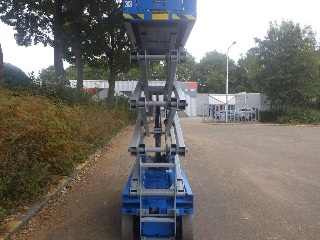Genie GS-2632 Elektrische Scherenhebebühne 9,92 m 2010