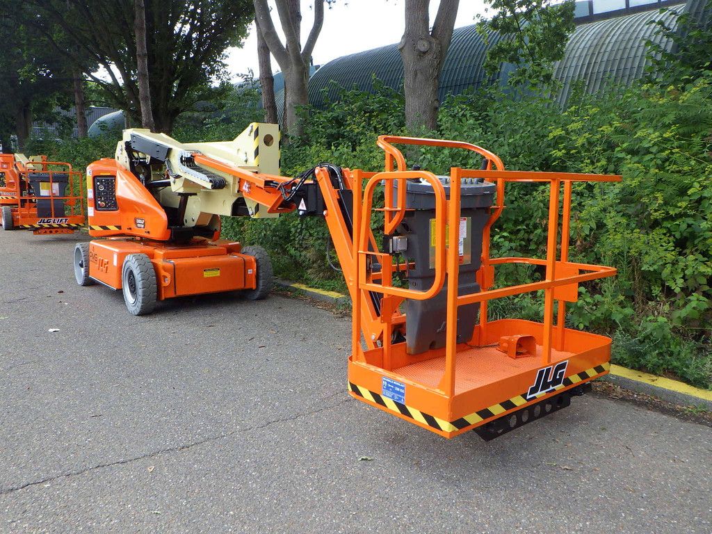 JLG E400AJPN Elektrische Gelenkteleskoparbeitsbühne 14,19 m 2014