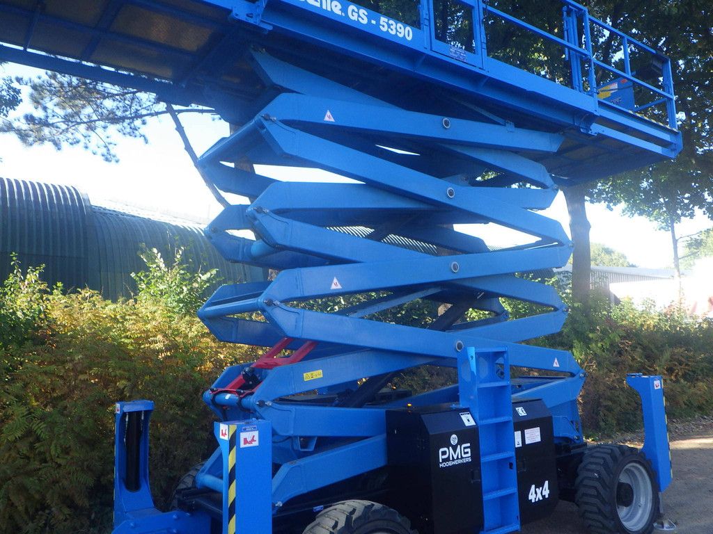 Scherenbühne Genie GS-5390 Diesel 18,75m 2019