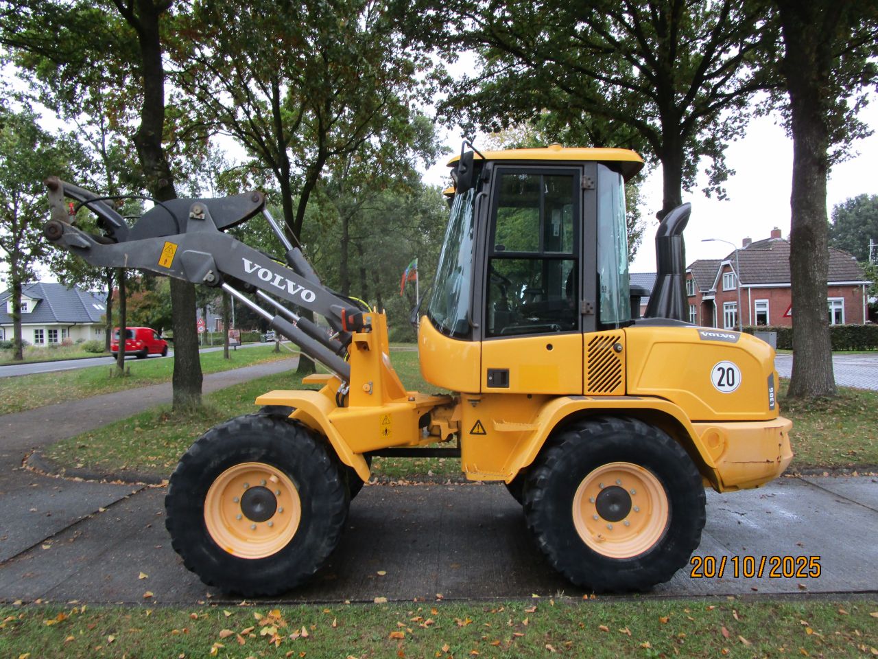 Volvo l30g 35 atlas liebherr 3000 uren bj 2015