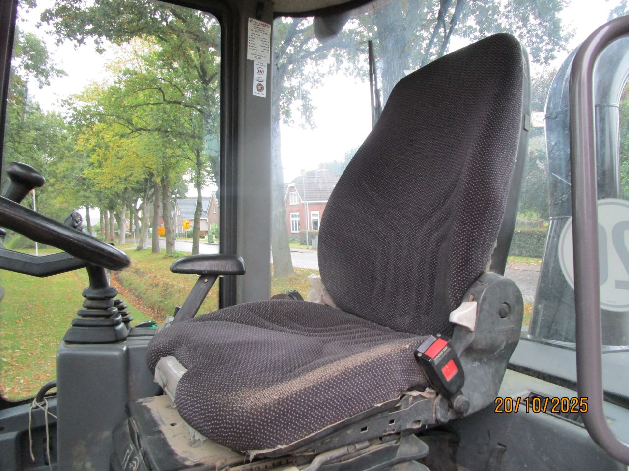Volvo l30g 35 atlas liebherr 3000 uren bj 2015