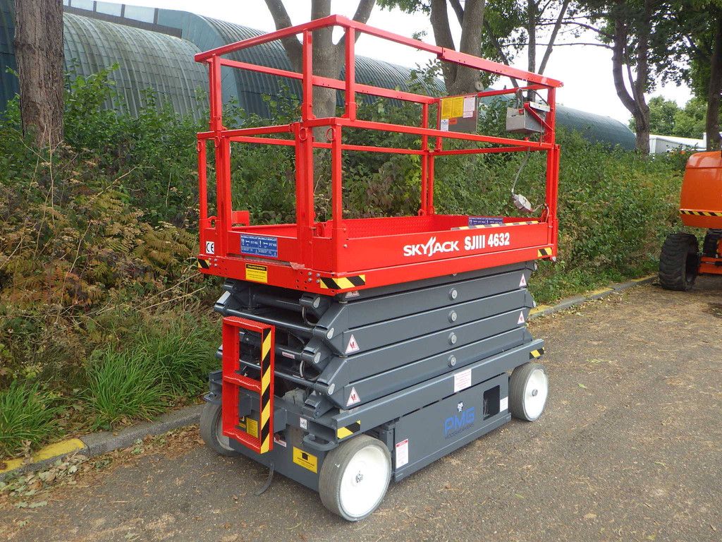 Scissor lift Skyjack SJ4632 Electric 11.75m 2019