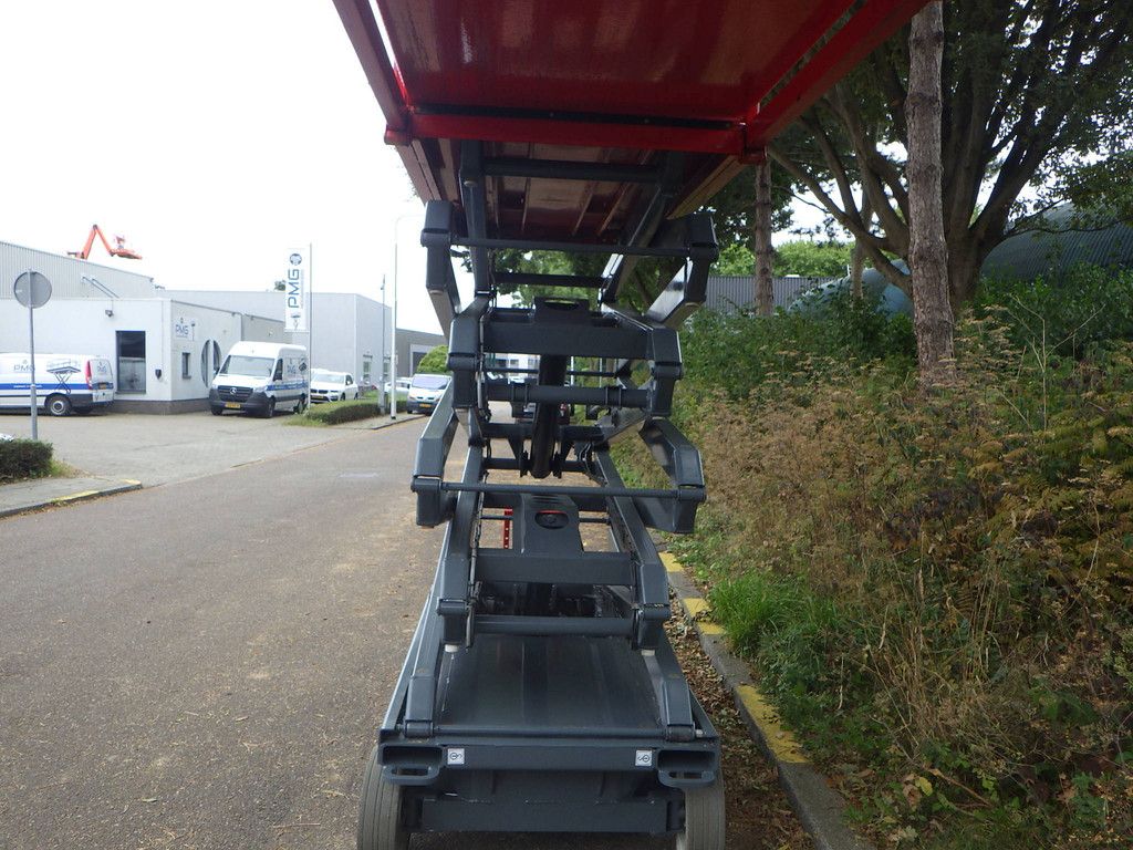 Scissor lift Skyjack SJ4632 Electric 11.75m 2019
