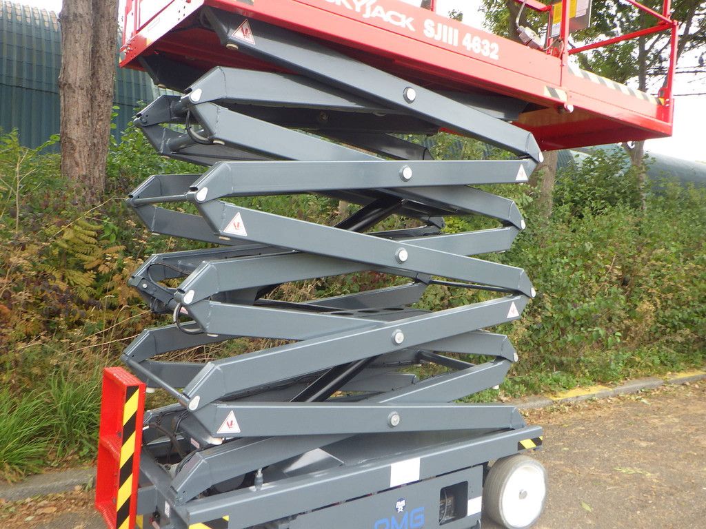 Scissor lift Skyjack SJ4632 Electric 11.75m 2019