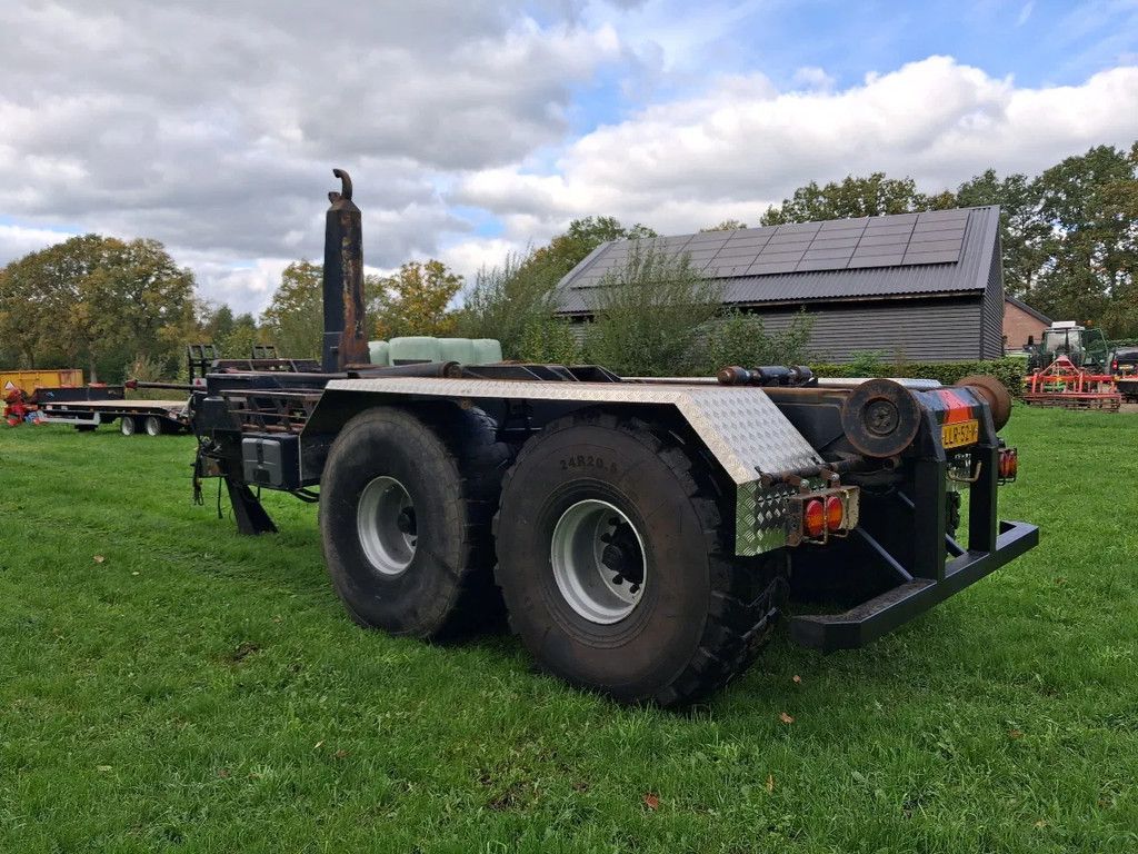 Peecon 21 ton haakarm/kipper 6m slede