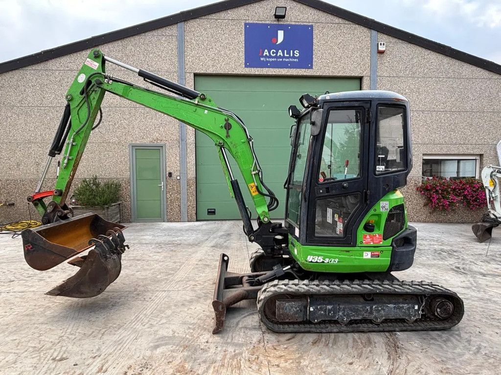 Kubota U35-3